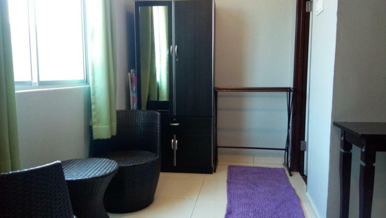 D Lima Beach Inn Pantai Cenang  Kültér fotó